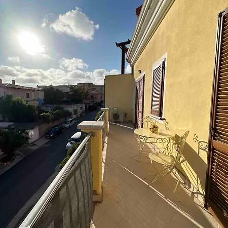 With A View In Apartment *